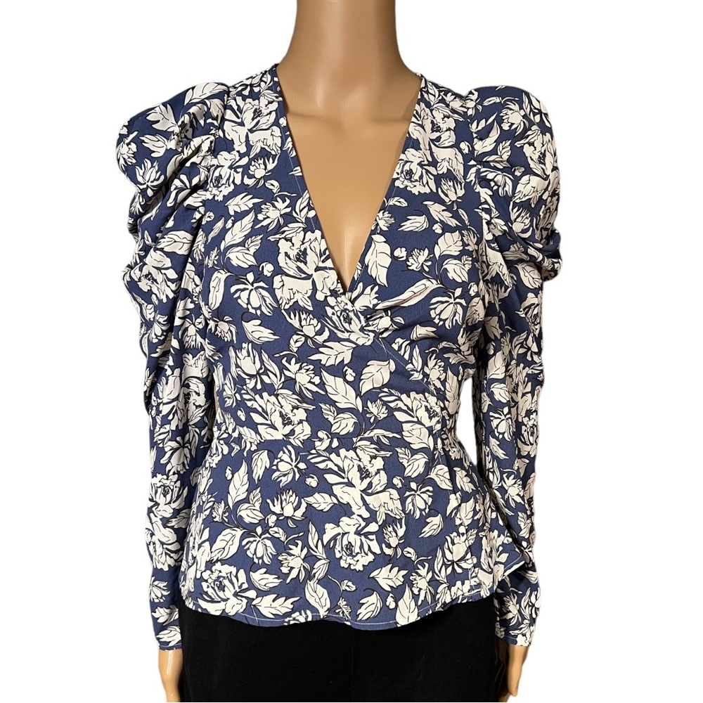 ASTR The Label blue floral print puff wrap long sleeve blouse sz Small